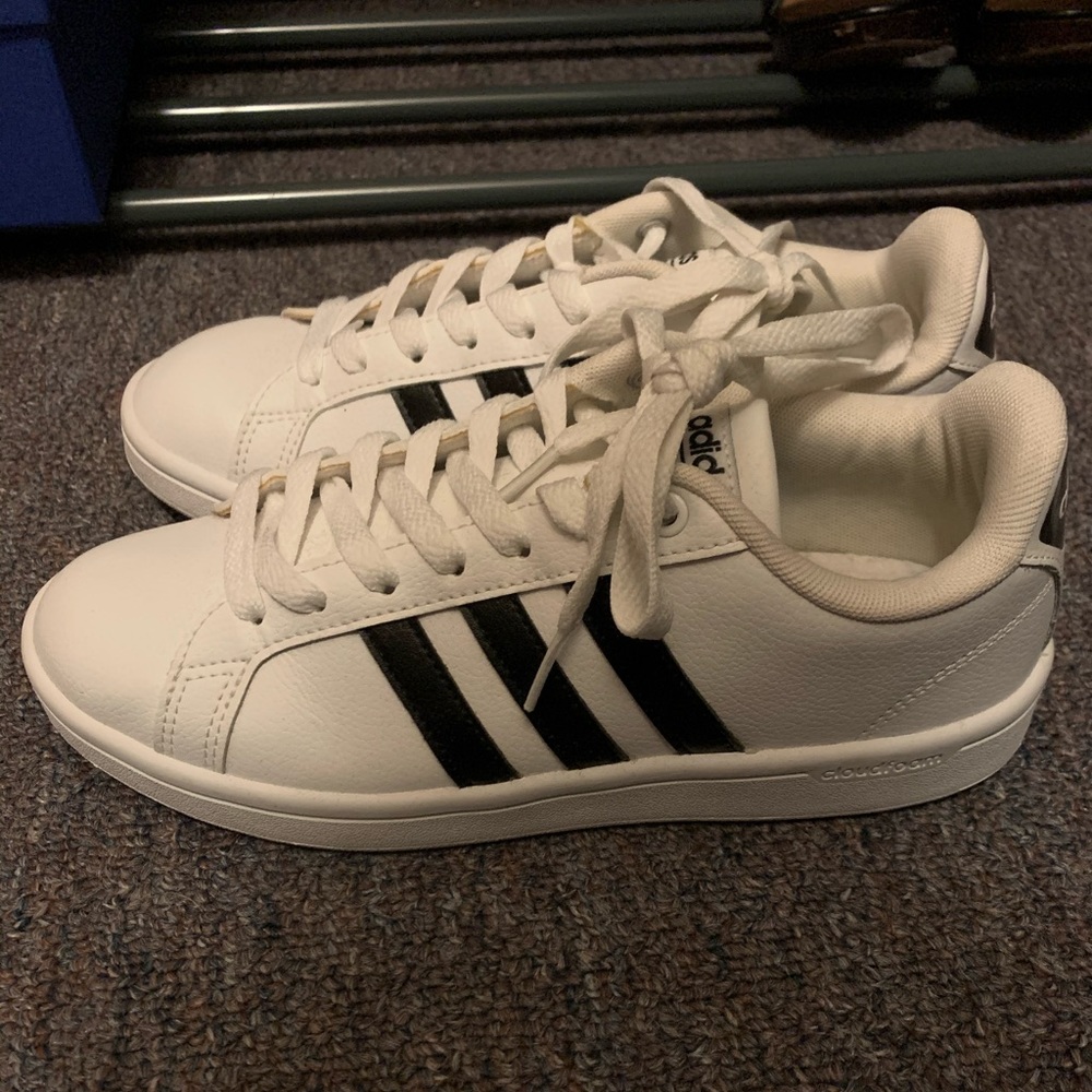 Never worn Adidas sneakers